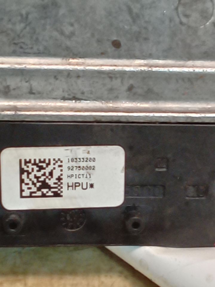 Part image 9