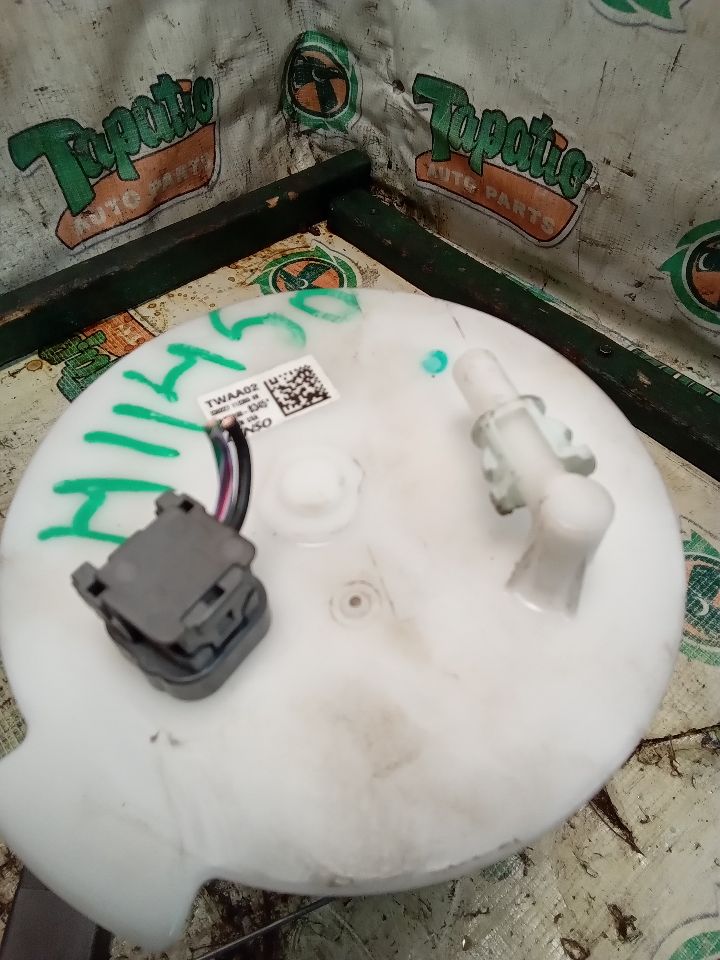 Part image 3