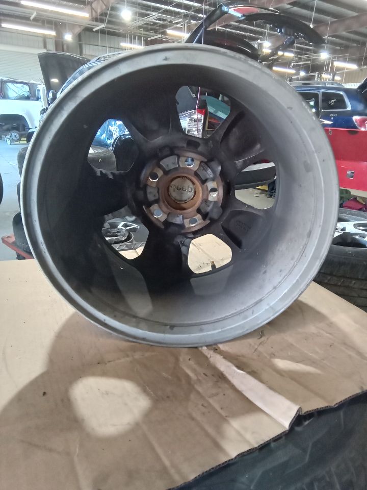 Part image 2