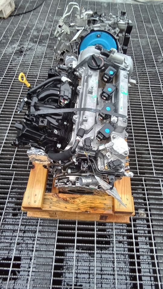 Part image 9