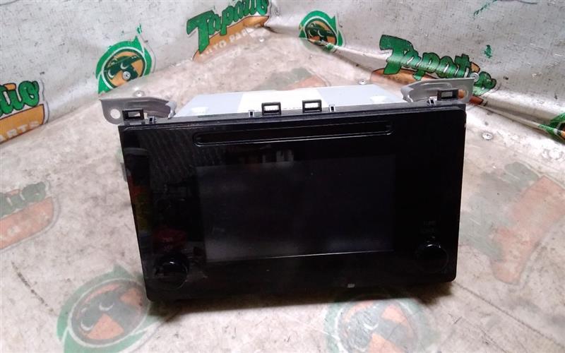 Used 2018 Toyota COROLLA ID 100639 on radio face - Stock #H11255