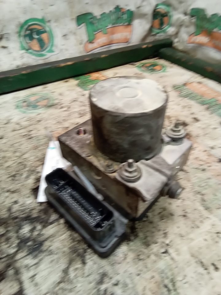 Used 2016 General Motors CAMARO Anti-lock Brake Pts - Stock #H11515