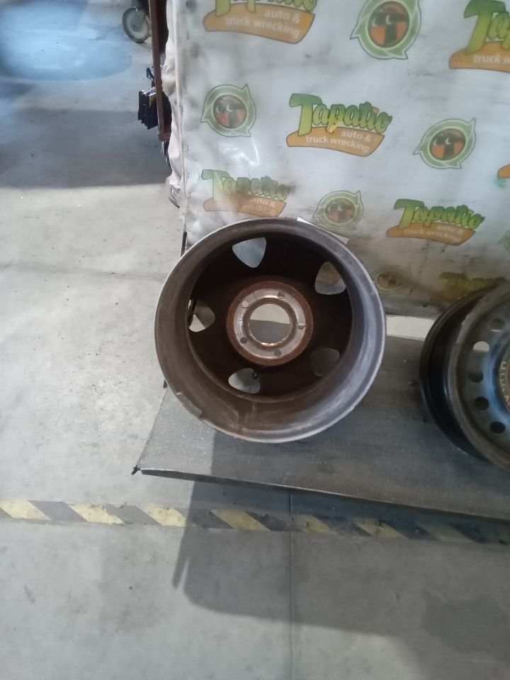 Part image 2