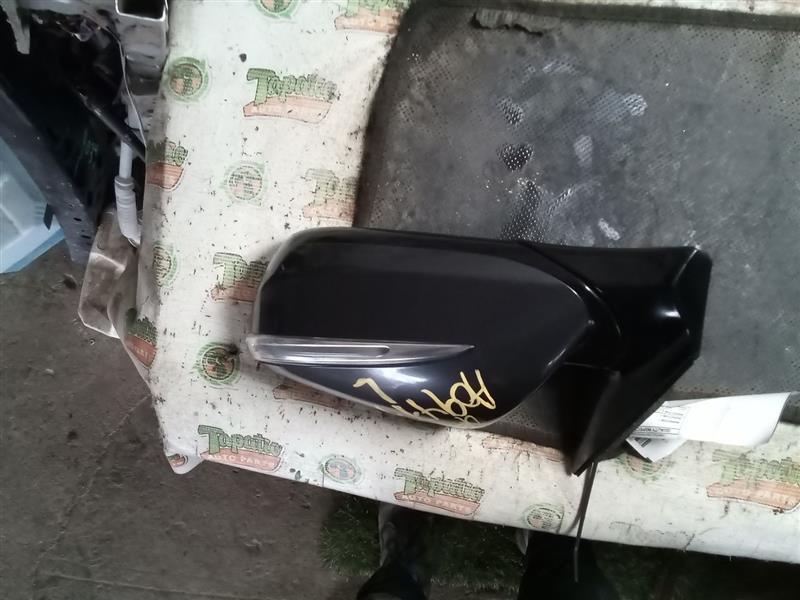 Used 2018 Hyundai SANTA FE Side View Mirror - Stock #A09477