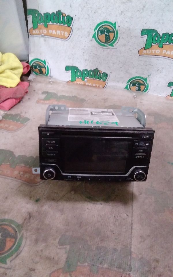 Used 2015 Nissan JUKE Radio Audio - Stock #H11629