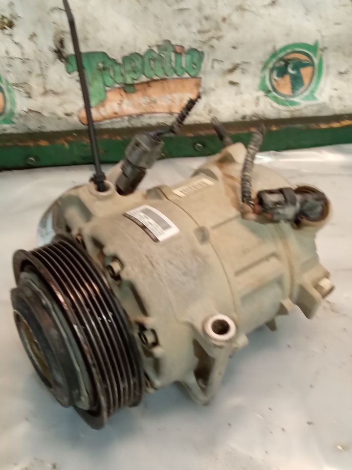 Part image 7