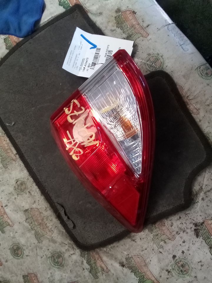 2012 Nissan QUEST Tail Lamp