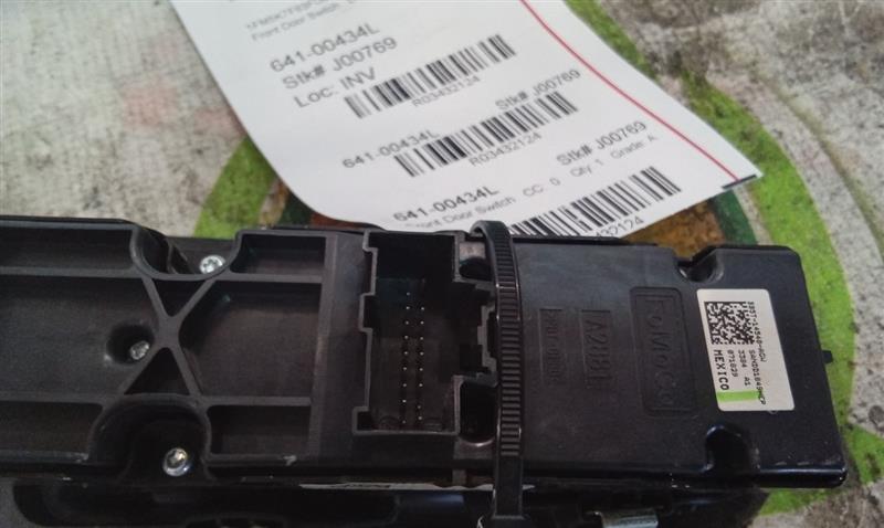Used 2015 Ford EXPLORER w/o memory mirrors - Stock #J00769