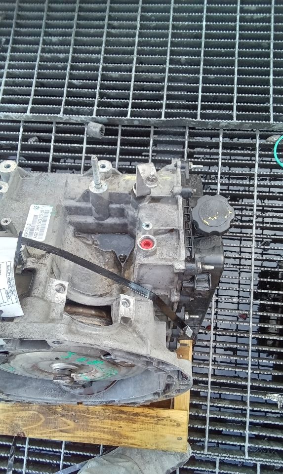 Part image 4
