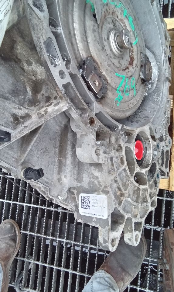 Part image 11