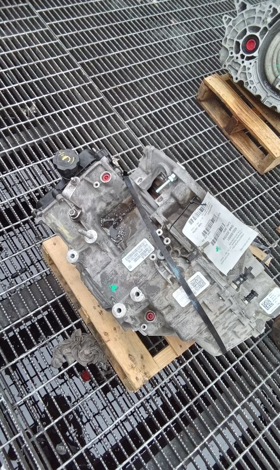 Part image 13