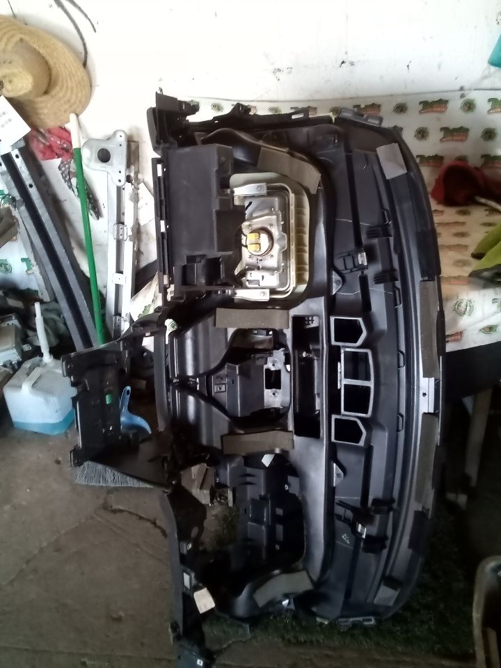 Part image 10