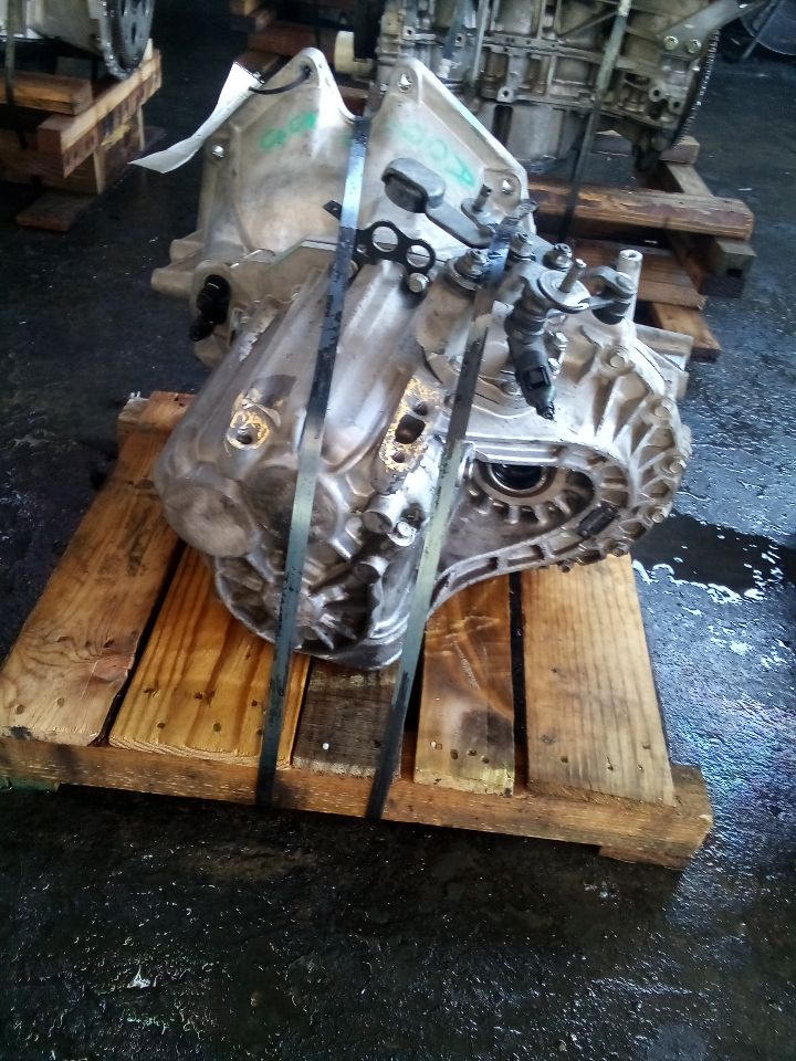 Part image 3