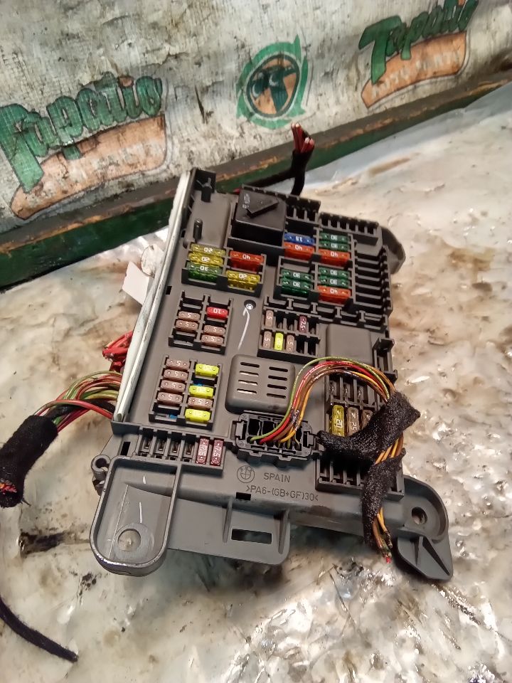 Part image 3