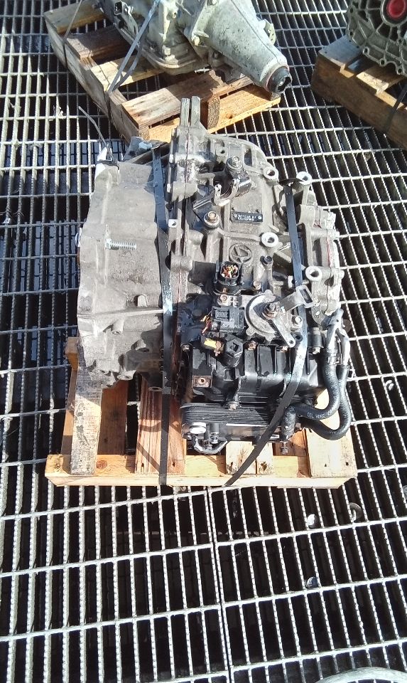 Part image 11