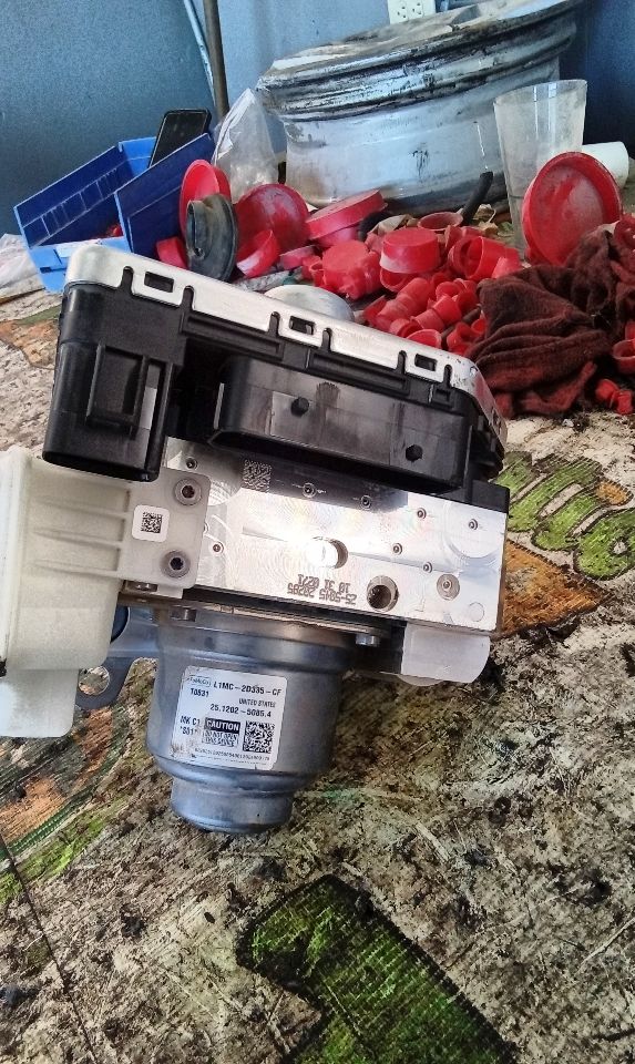 Part image 4