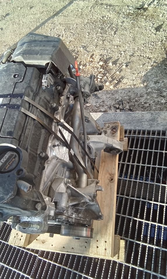 Part image 13