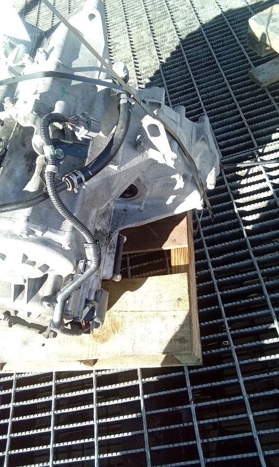 Part image 9