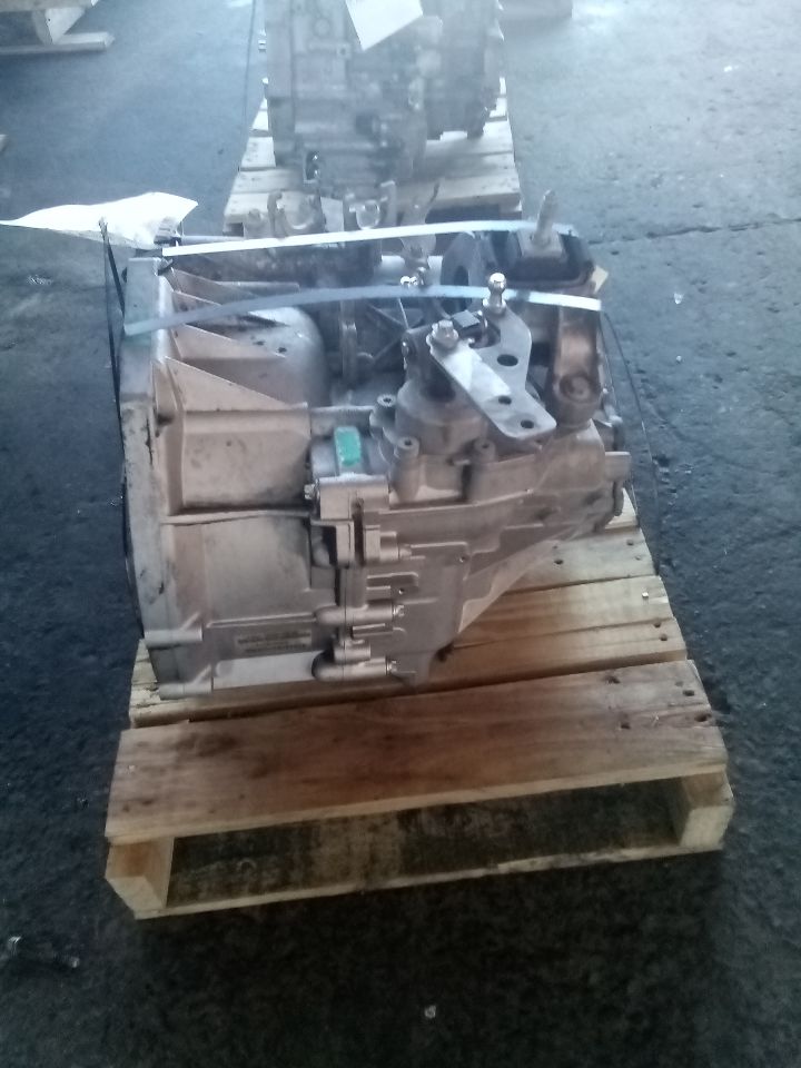 Part image 4