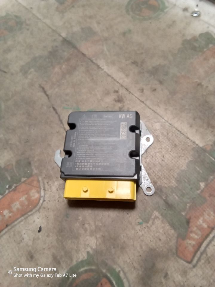 Part image 6