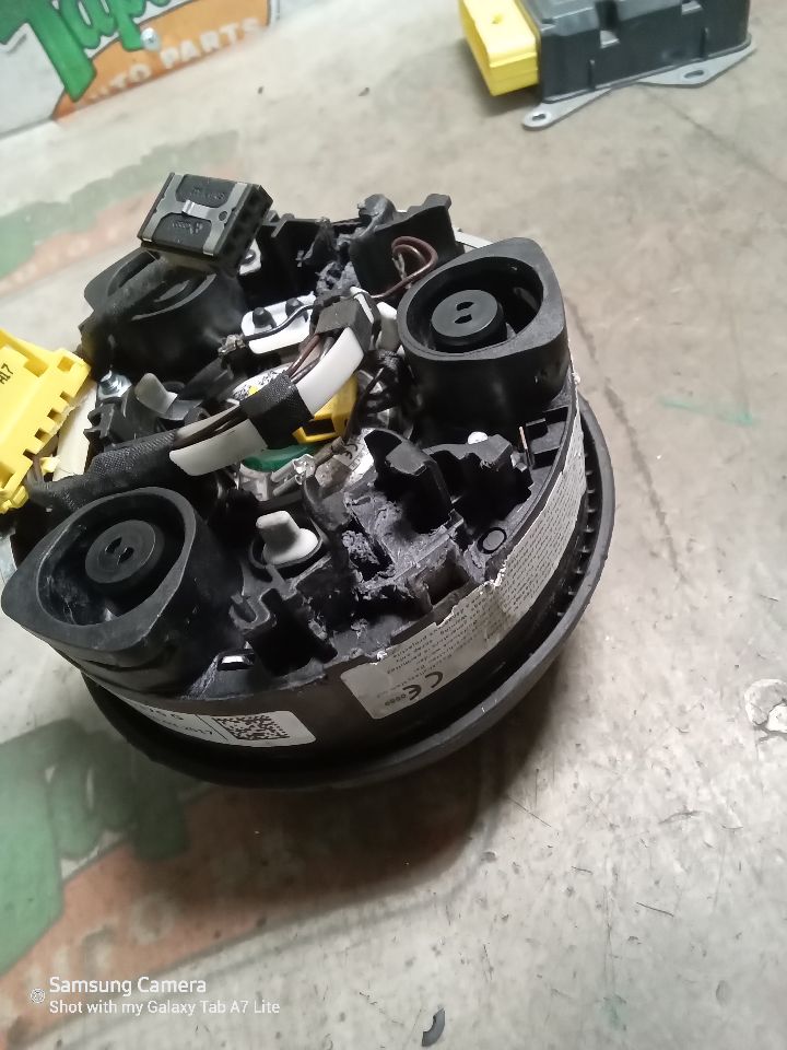 Part image 8