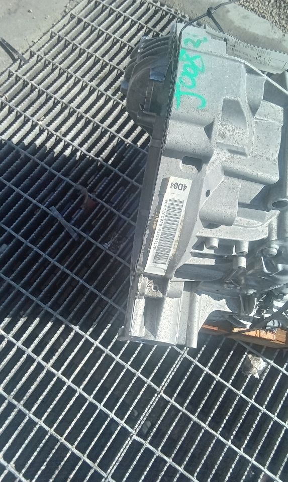 Part image 3