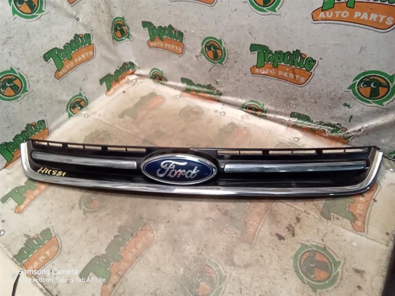 2013 Ford ESCAPE Grille