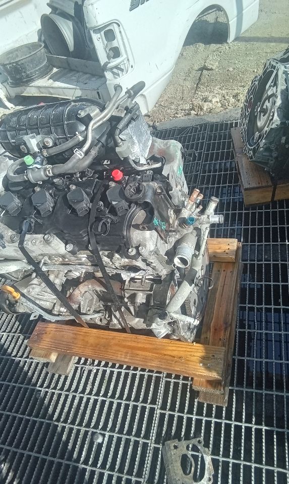 Part image 3