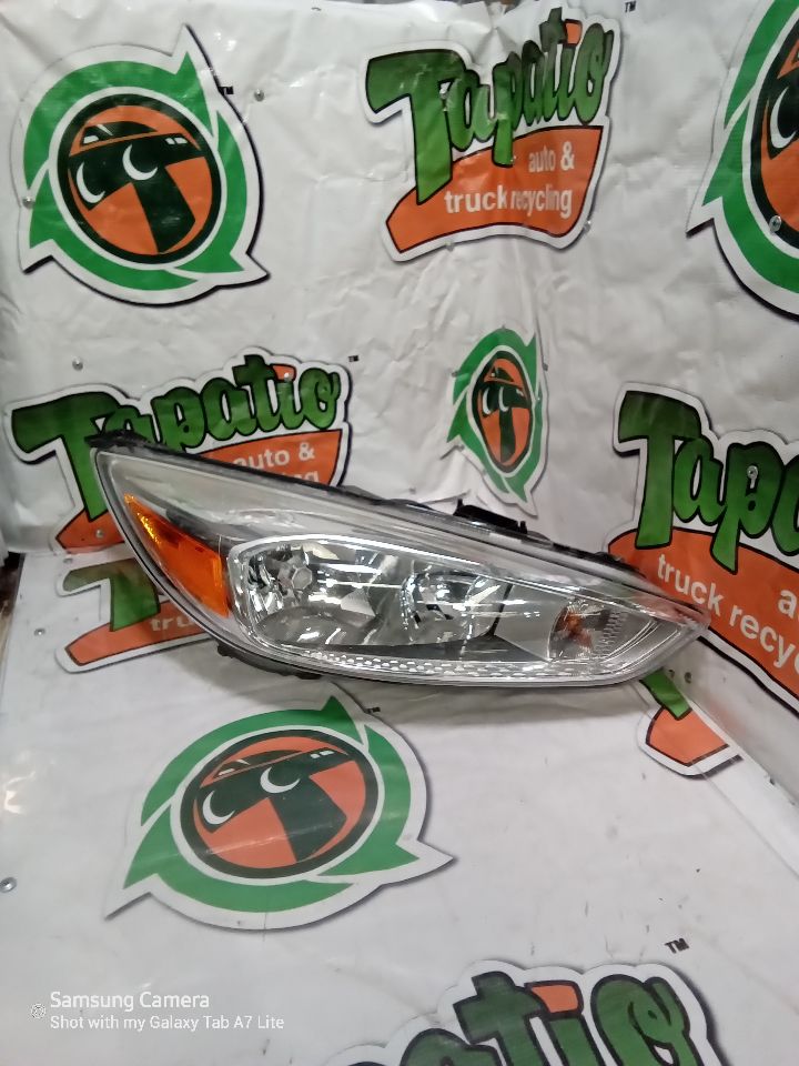 2016 Ford FOCUS Headlamp Assembly