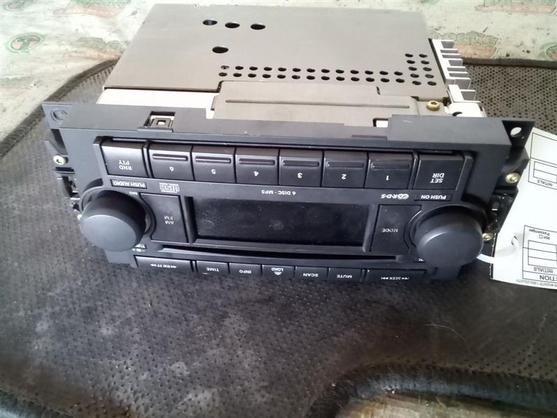 Used 2005 Chrysler DURANGO Radio Audio - Stock #A09911