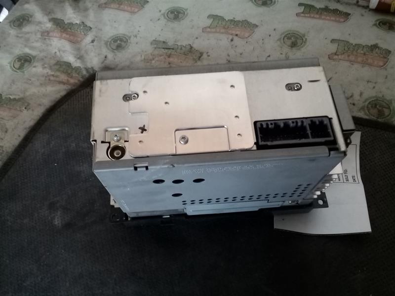 Used 2005 Chrysler DURANGO Radio Audio - Stock #A09911