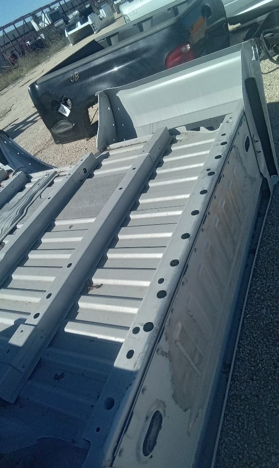 Part image 8