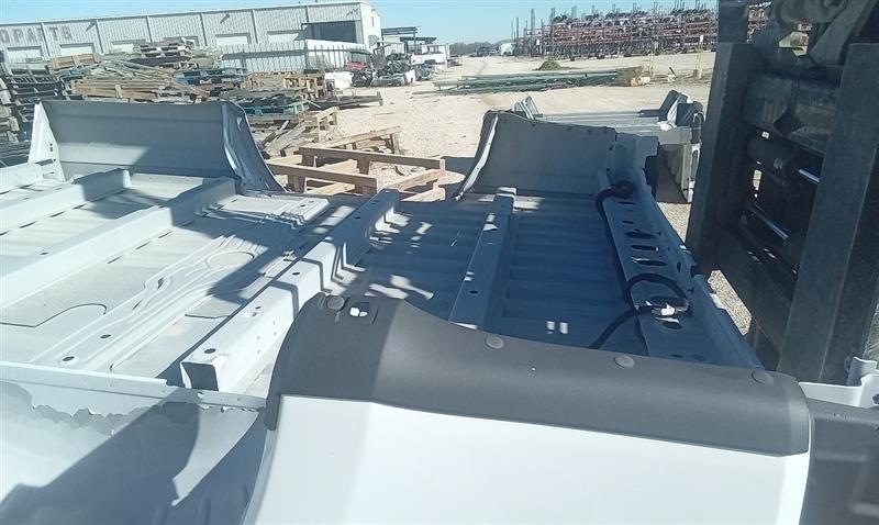 Part image 7