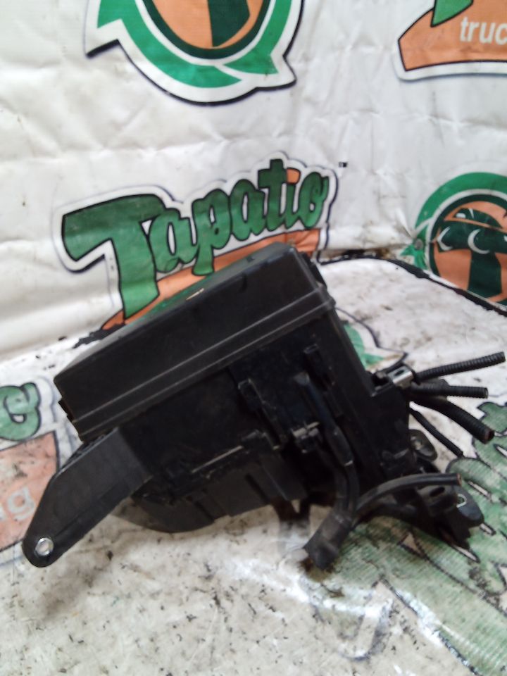 2018 Toyota RAV4 Fuse Box, Engine