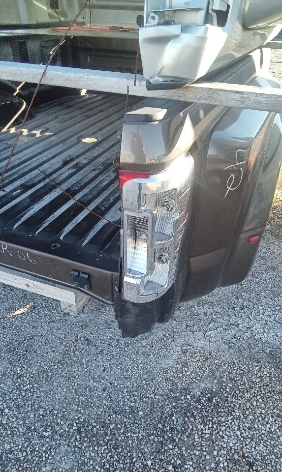 Part image 9