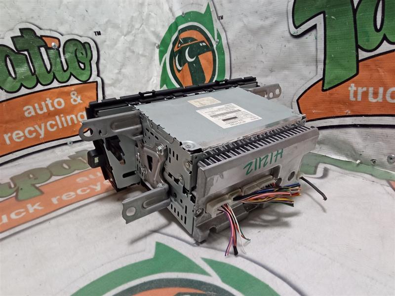 Used 2010 Toyota PRIUS ID 51883 on radio face - Stock #H12112