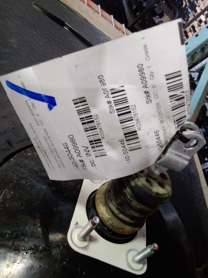 2011 Hyundai SONATA Power Brake Booster