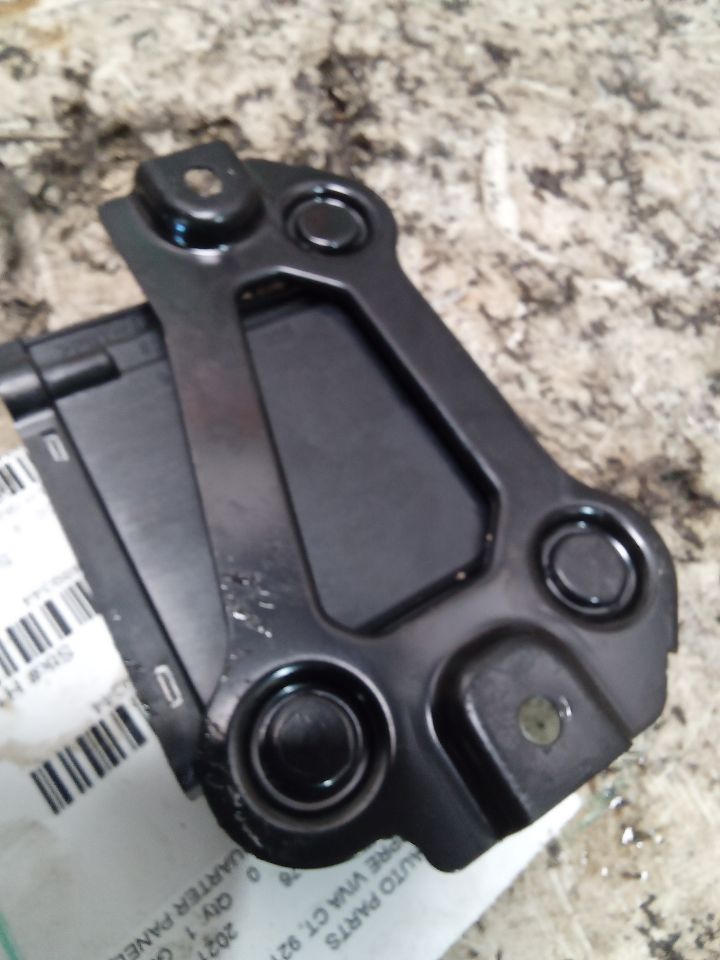 Part image 9