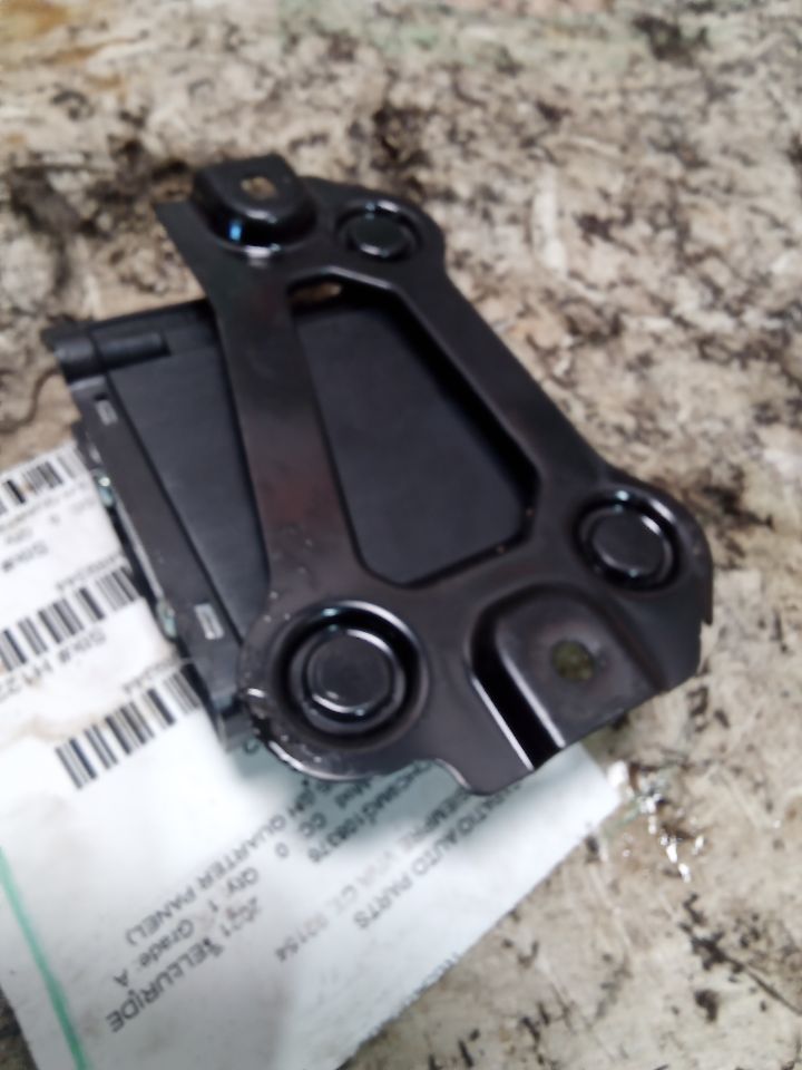 Part image 10