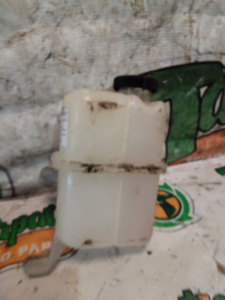 2014 Toyota PRIUS Coolant Reservoir