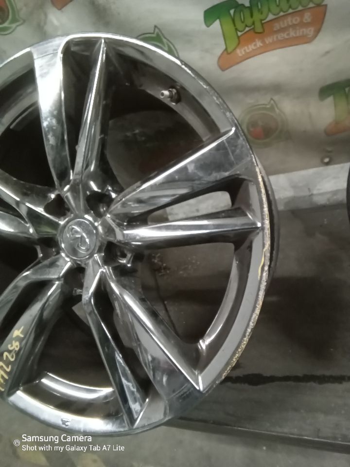 Part image 3