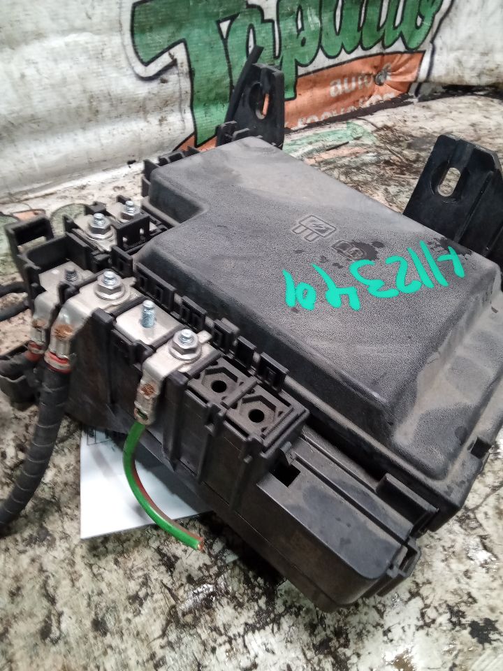 Part image 3
