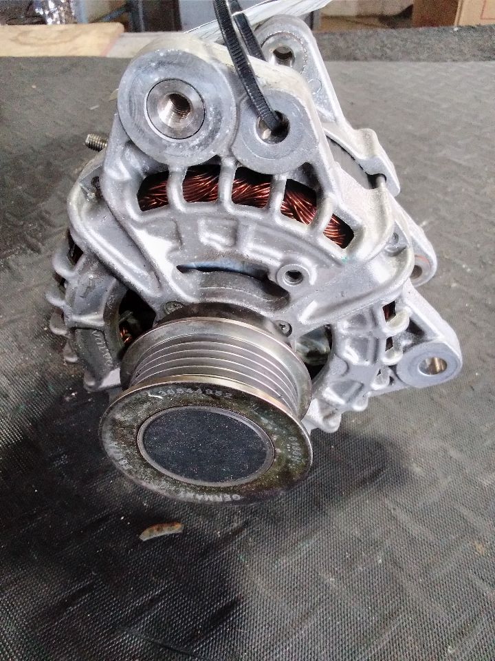 Part image 3