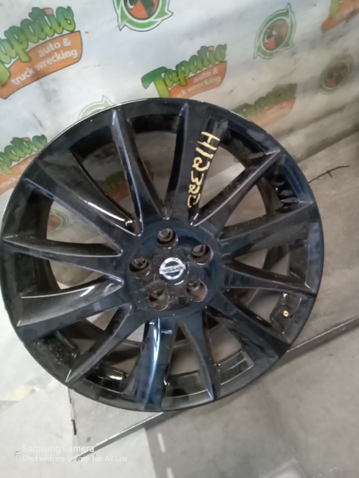 Part image 1