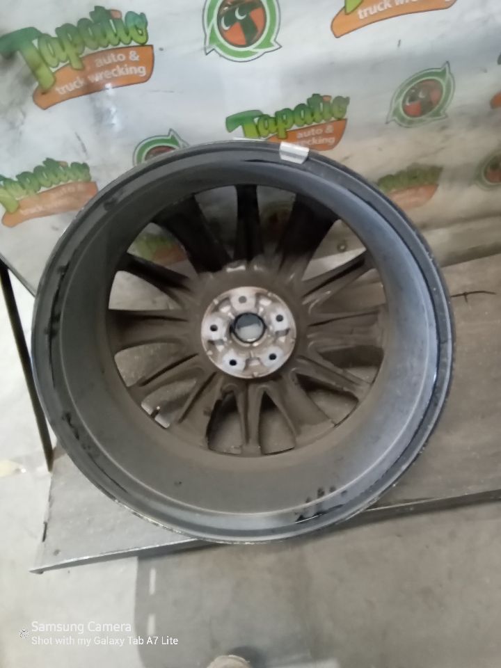 Part image 2