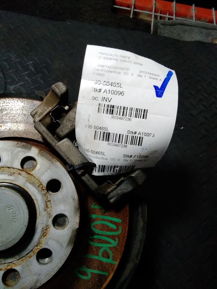 2013 Volkswagen PASSAT Rear Knuckle/Stub