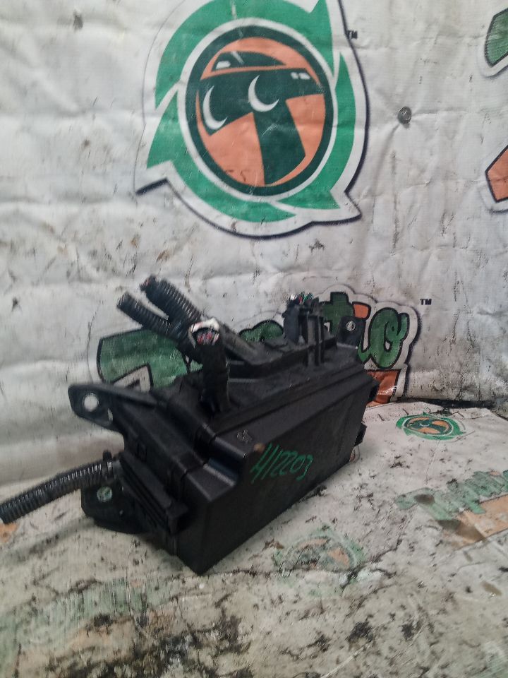 Part image 3