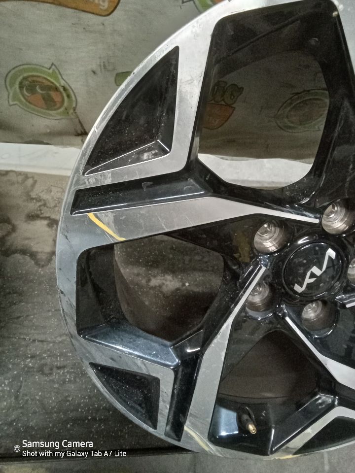Part image 5