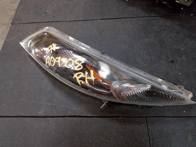 2013 Nissan JUKE Front Lamp