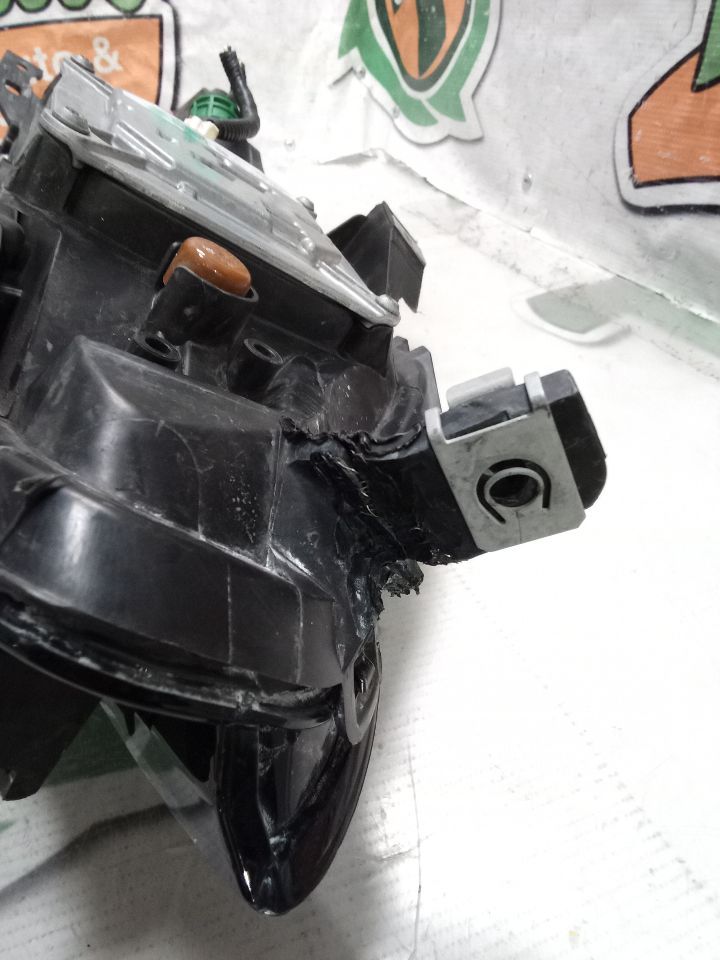 Part image 7